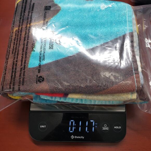 Vintage Disney Jake And The Never Land Pirates Beach Towel 28x55 Blue Bath Pool - Picture 15 of 15